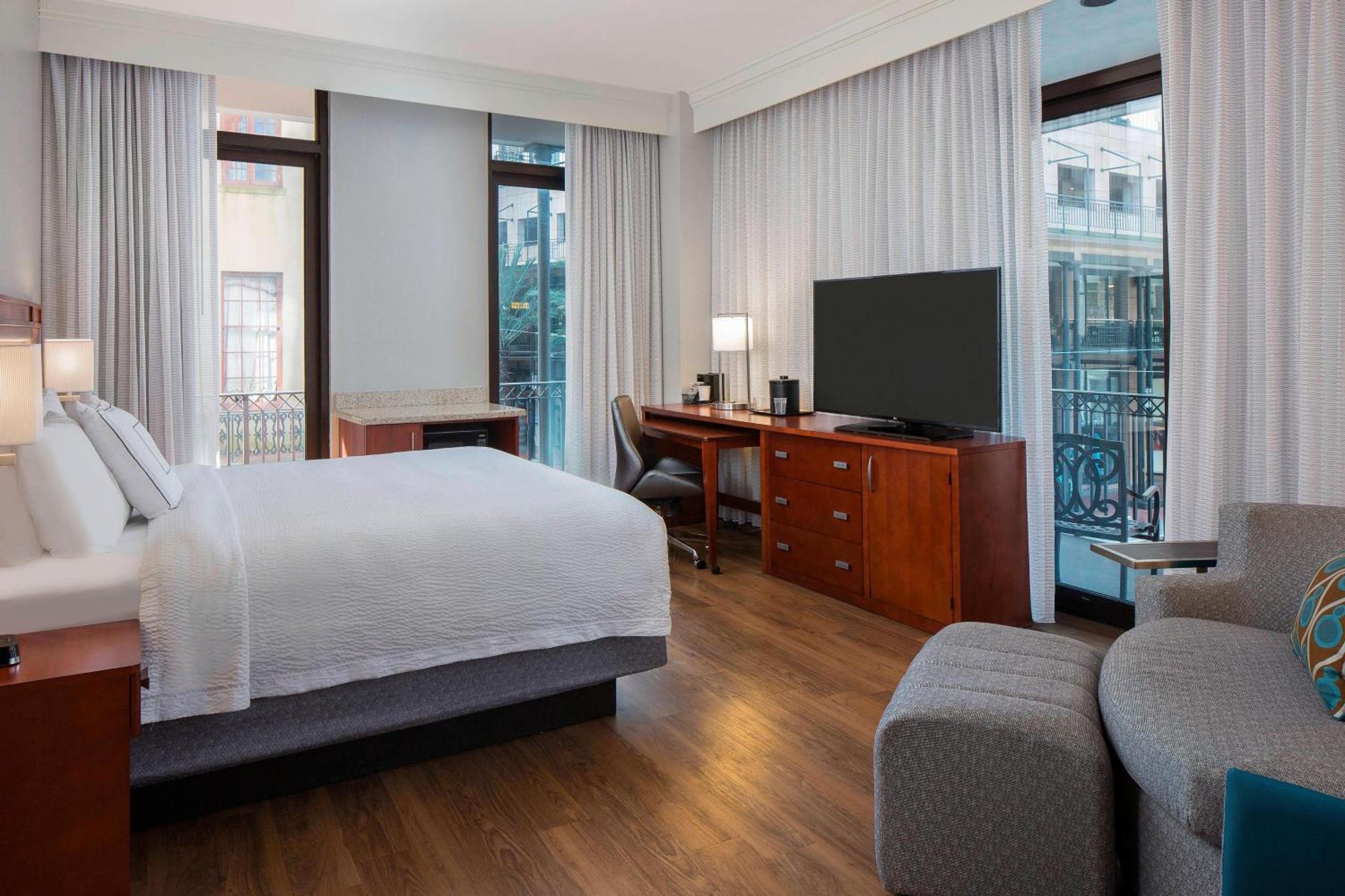 Hotel Courtyard By Marriott New Orleans Downtown Near The French Quarter Extérieur photo